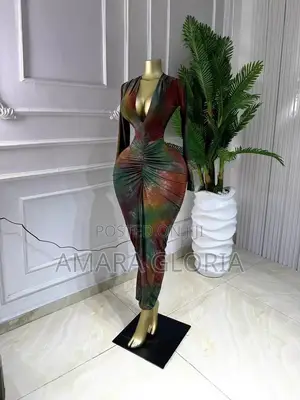 V Neck Long-Sleeved High-Elastic Gown
