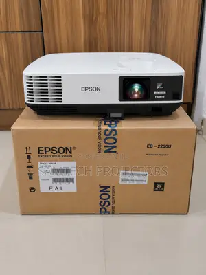 Epson EB-2250U. 5000 Lumens Projector FULL HD 1080p