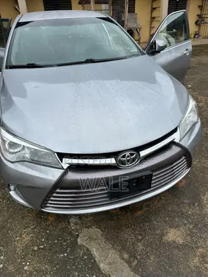 Toyota Camry 2015 Silver