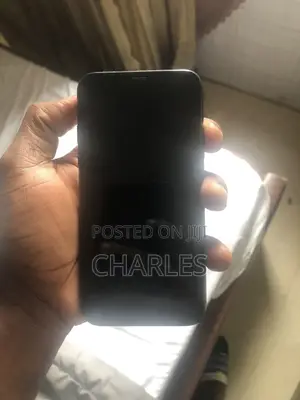 Apple iPhone X 64 GB Black