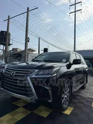 Lexus LX 2018 Black