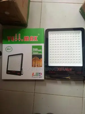 Original Vellmax 200W LED Flood Light IP66 Waterproof – Super Bright
