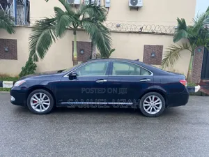 Lexus ES 350 2010 Blue