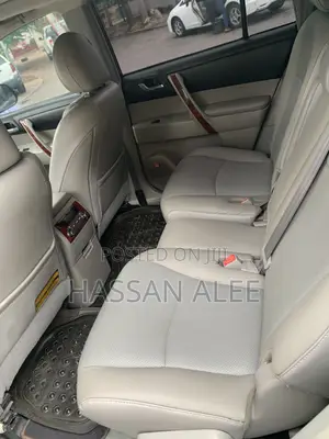 Toyota Highlander 2013 Gray