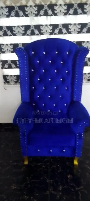 Royal Chair