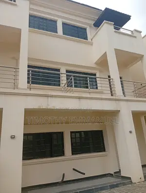 4bdrm Duplex in Jabi for sale