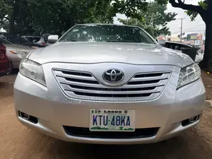 Toyota Camry LE 4dr Sedan (2.4L 4cyl 5A) 2009 Silver