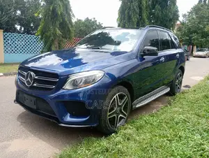 Mercedes-Benz GLE-Class 2018 Blue