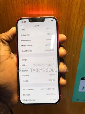Apple iPhone 13 128 GB Red