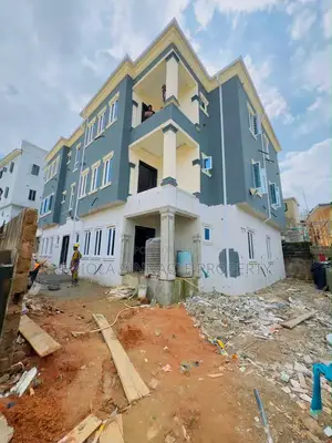 3bdrm Apartment in Opebi for sale