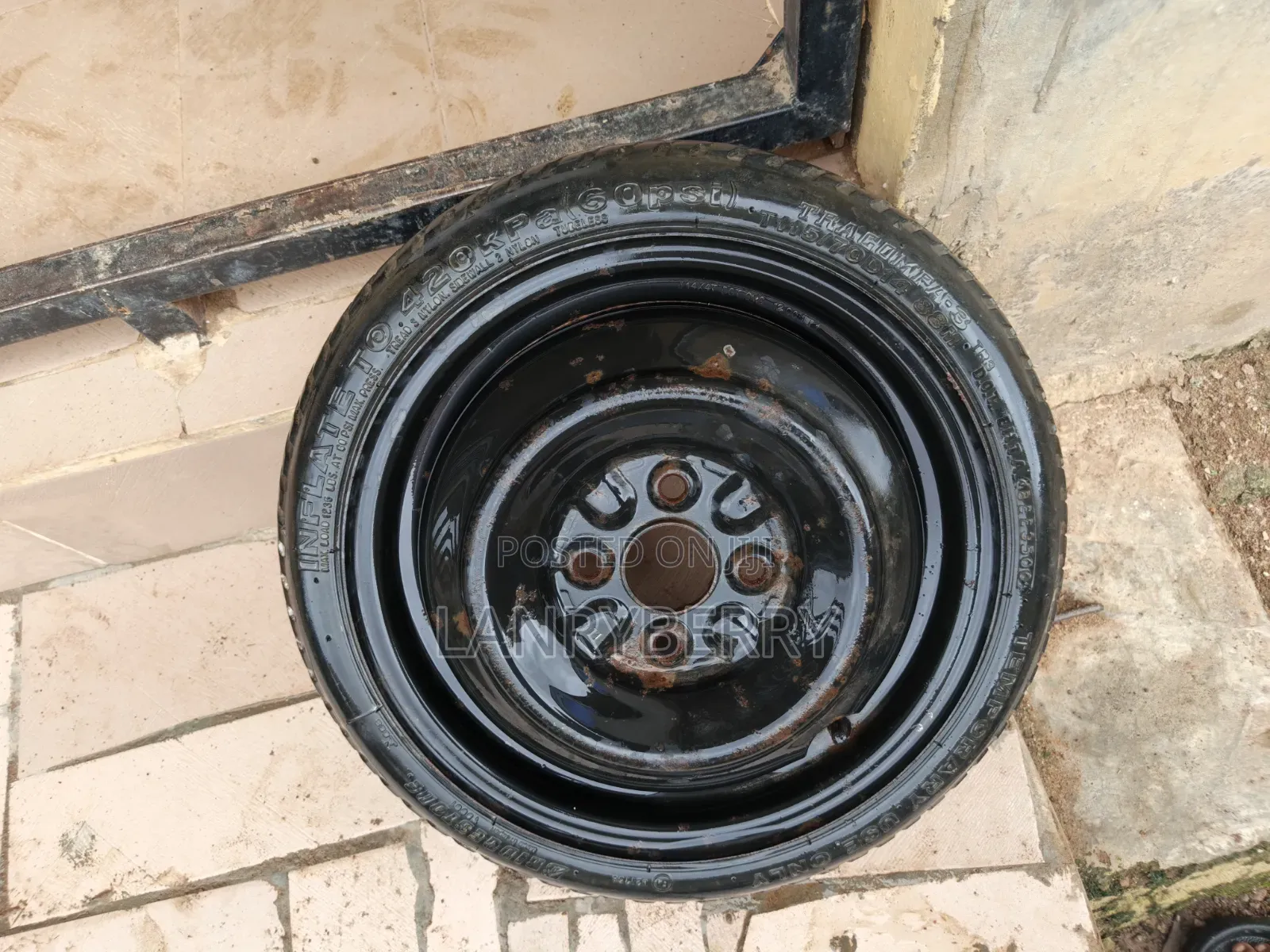 Donut Tyre