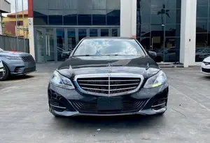 Mercedes-Benz E350 Base 4Matic Sedan AWD (3.5L 6cyl 7A) 2014 Black