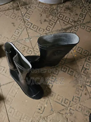 Black Rain Boot