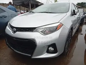 Toyota Corolla 2014 Silver