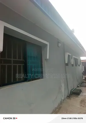 4bdrm Bungalow in Magodo Isheri for sale