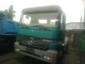 Mercedes Benz 1831 Actros Truckhead 10 Tyres (Foreign Used)