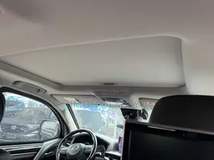 Lexus LX 570 AWD 2018 Black