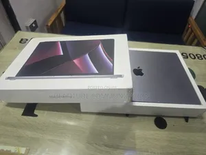 Laptop Apple MacBook Pro 2023 M2 Max 32GB Nvidia SSD 1T