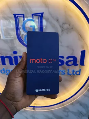 New Motorola Moto E14 64 GB Gray