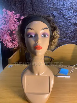 Banded Short Curly Wig