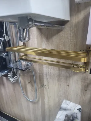Maat Gold Towel Rail
