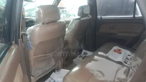 Toyota 4-Runner 2000 Gray