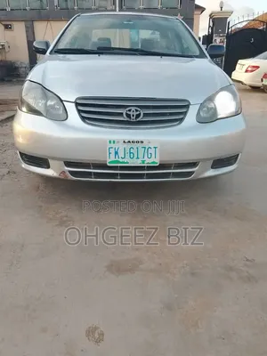 Toyota Corolla 2005 Silver