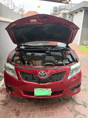 Toyota Camry 2010 Red