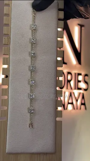 Sparkling Gold Bracelet