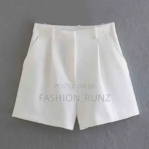 Shortin Black and White