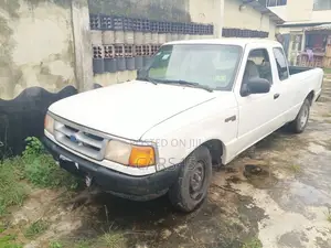 Ford Ranger 1994 White