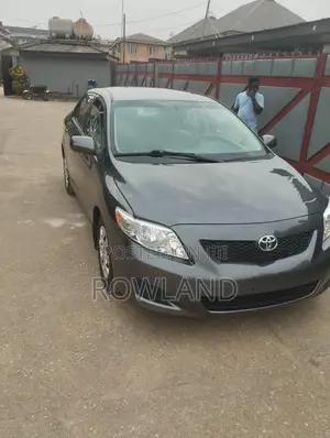 Toyota Corolla 2010 Gray