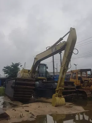 Swamp Buggie CAT324D
