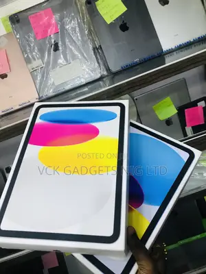 New Apple iPad (2025) 128 GB Silver