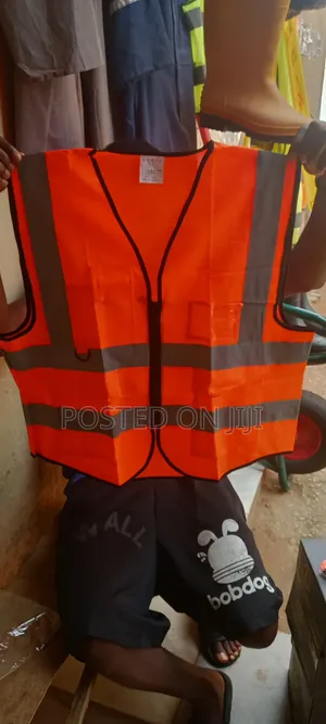 Pocket and Zip Reflective Jacket All Kinds