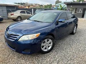 Toyota Camry LE 4dr Sedan (2.5L 4cyl 6AM) 2010 Blue
