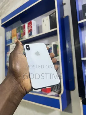 Apple iPhone X 64 GB White