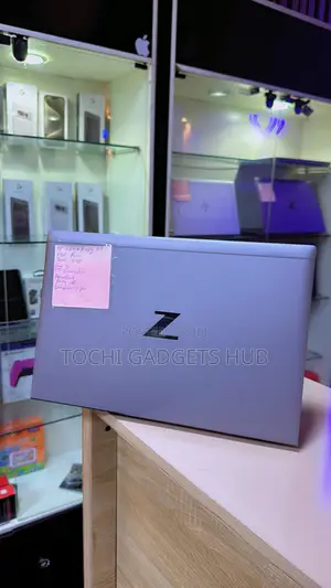 Laptop HP ZBook Firefly G8 8GB Intel Core i5 SSD 256GB