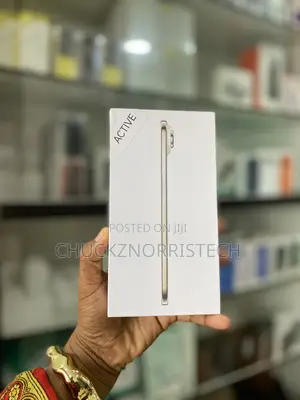 New Apple iPhone Air 256 GB Gold