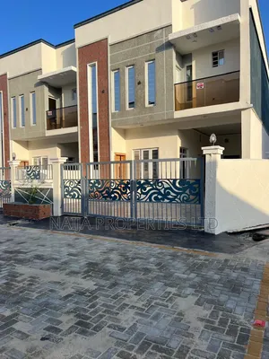 4bdrm Townhouse / Terrace in Abraham Adesanya for rent