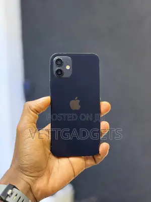 Apple iPhone 12 64 GB Blue