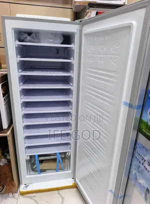 Original YOHAKO 10Setp AC, DC, Solar Inverter ICE Maker Block Freezer.