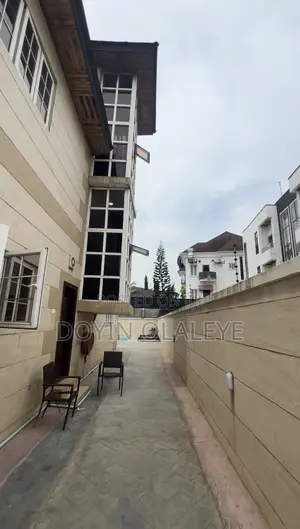 16-Room Detached Property for Lease | Prime Oniru, Lekki