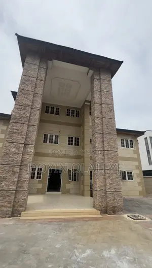 16-Room Detached Property for Lease | Prime Oniru, Lekki