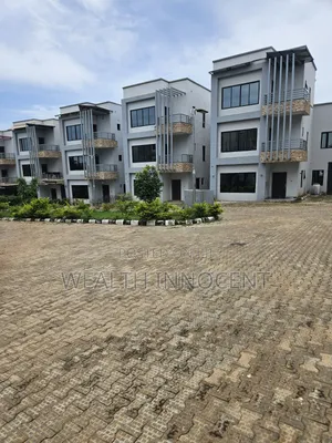 4bdrm Duplex in Kaura for rent