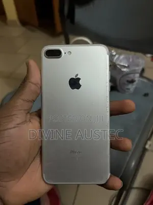 Apple iPhone 7 Plus 32 GB Silver