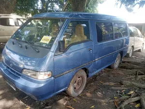 Hyundai H-100 1999 Blue