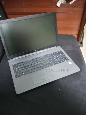 Laptop HP 250 G7 4GB Intel Core i3 SSD 128GB