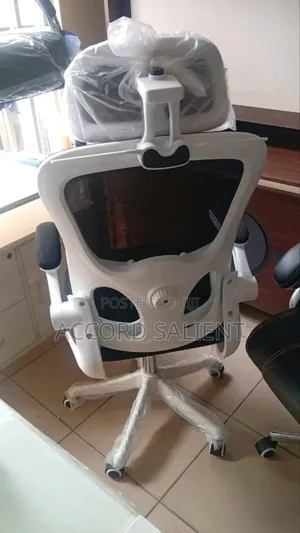 Executive Swivel Office Chair