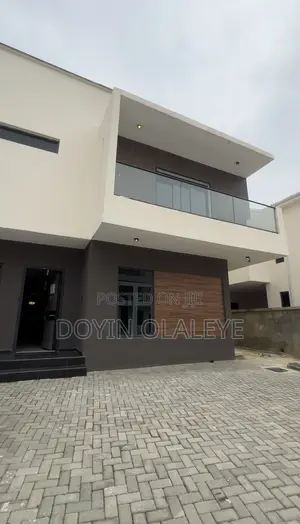 5bdrm Duplex in Lekki Phase 1 for sale